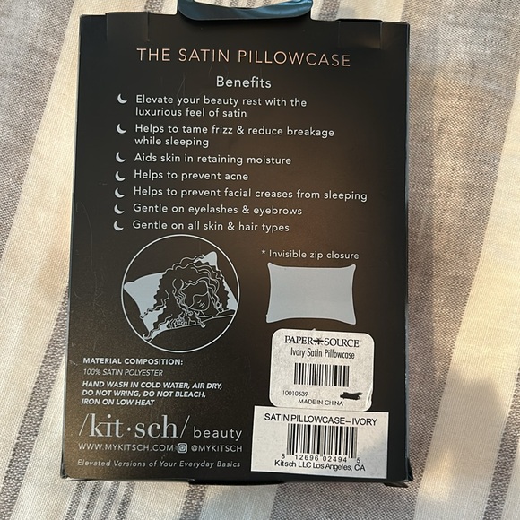 NWT Kitsch satin pillowcase - Picture 2 of 2